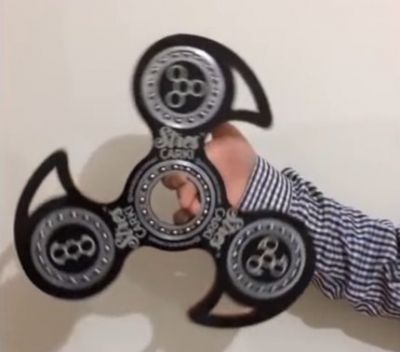 spinner gigant